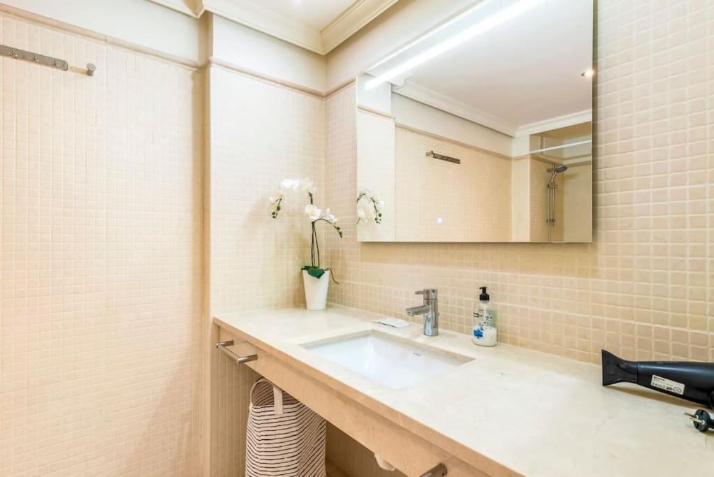 Bright And Welcoming Holiday Home Puerto de Santiago  Luaran gambar