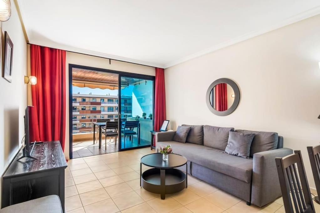 Bright And Welcoming Holiday Home Puerto de Santiago  Luaran gambar